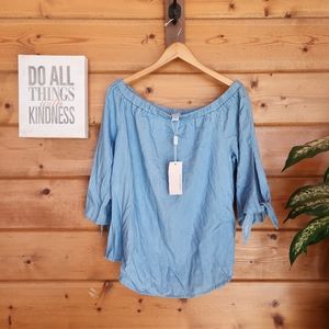Vantarsi NWT Chambray Blue Off Shoulder Top Split Tie Sleeve Blouse Stretch Sz L